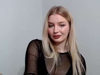 CamilaxKitty nude in Live Sex Cam Girls Room