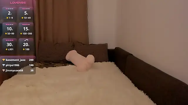 Carry_magic nude strip on cam for live sex video chat