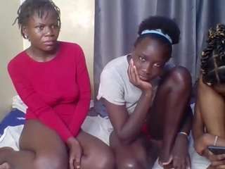 chicagogyal nude in Live Sex Cam Girls Room