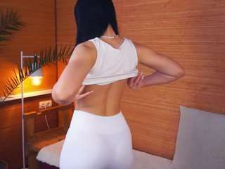 ElviaCatts nude in Live Sex Cam Girls Room