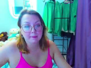 EssaLotty nude in Live Sex Cam Girls Room