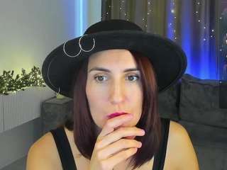 EvaSerm nude in Live Sex Cam Girls Room