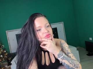 Layla-snowflake nude in Live Sex Cam Girls Room