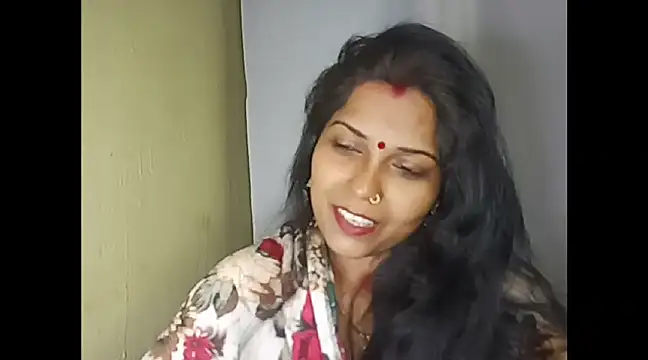 mamoni91 nude strip on cam for live sex video chat