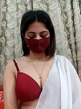 Naughty-Queen34 nude strip on cam for live sex video chat