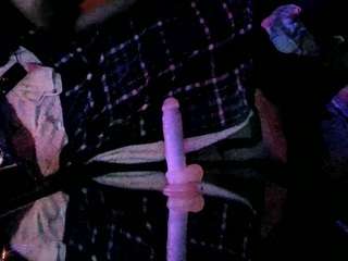 SmittenBitch3 nude in Live Sex Cam Girls Room