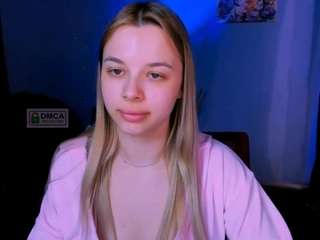 florina-ri nude in Live Sex Cam Girls Room
