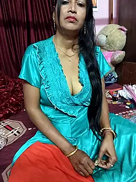 Hotty-rosni1 nude strip on cam for live sex video chat