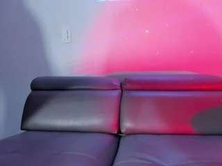 MegganLunaa nude in Live Sex Cam Girls Room