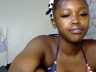 queenpretyy nude in Live Sex Cam Girls Room