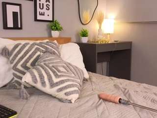wowmelody nude in Live Sex Cam Girls Room
