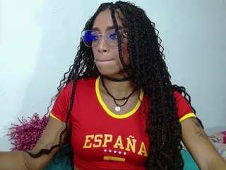 annna-lus1 nude in Live Sex Cam Girls Room