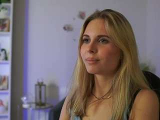 catecrago nude in Live Sex Cam Girls Room