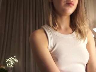 ElgaDunnell nude in Live Sex Cam Girls Room