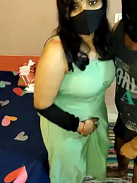 ladyboy9621 nude strip on cam for live sex video chat