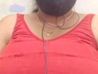 tamilroja nude in Live Sex Cam Girls Room
