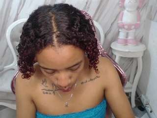 VIOLETHSKINNY nude in Live Sex Cam Girls Room