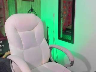 Wendy-LoveX nude in Live Sex Cam Girls Room