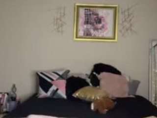 cheydabrat nude in Live Sex Cam Girls Room
