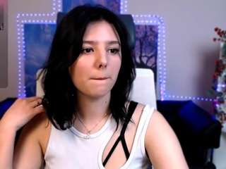 crazy-kaiya nude in Live Sex Cam Girls Room