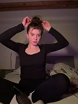 Leasophie nude strip on cam for live sex video chat