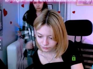 lendifik nude in Live Sex Cam Girls Room
