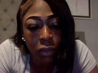 thickcaribbeanbeauty nude in Live Sex Cam Girls Room