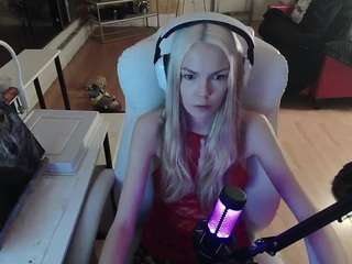 tinykylie nude in Live Sex Cam Girls Room