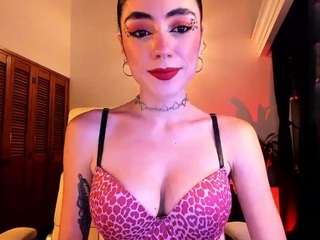 Almendra nude in Live Sex Cam Girls Room