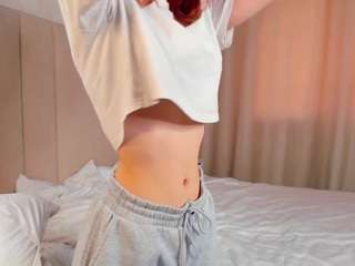 ArleighBrindle nude in Live Sex Cam Girls Room