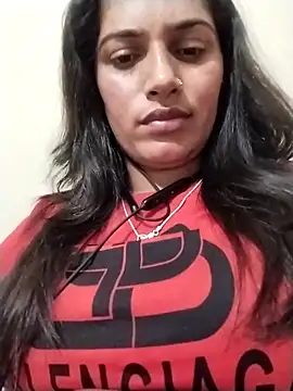 CUTETANIYA nude strip on cam for live sex video chat