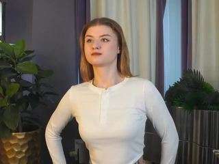 EdithGalpin nude in Live Sex Cam Girls Room