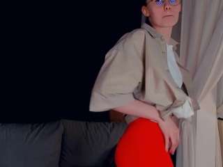 MaidaFeltham nude in Live Sex Cam Girls Room