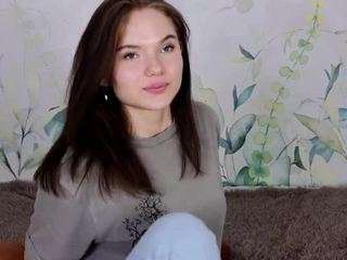 Norma-Hernandez nude in Live Sex Cam Girls Room
