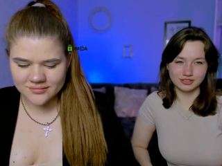 sarah-fire nude in Live Sex Cam Girls Room