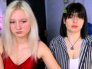 violett-queen12 nude in Live Sex Cam Girls Room