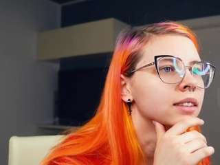 ArleighCast nude in Live Sex Cam Girls Room