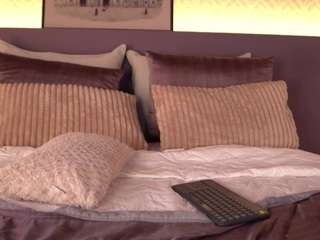 Elle Diane , 👑 nude in Live Sex Cam Girls Room