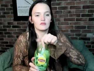 enchatress nude in Live Sex Cam Girls Room