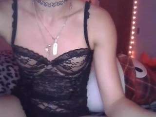Filthy princess mia nude in Live Sex Cam Girls Room