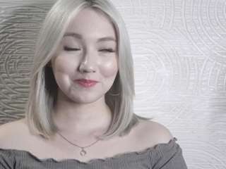 GladysApplebee nude in Live Sex Cam Girls Room