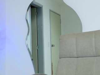 Mar 333 nude in Live Sex Cam Girls Room