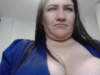MirandaKlosh nude in Live Sex Cam Girls Room