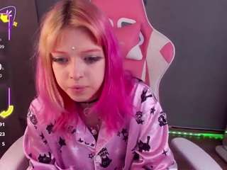 MonikaMayson nude in Live Sex Cam Girls Room