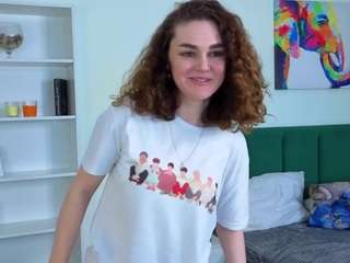 Nancy-Murphy nude in Live Sex Cam Girls Room