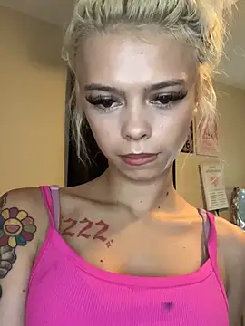 Poisonivyana nude strip on cam for live sex video chat