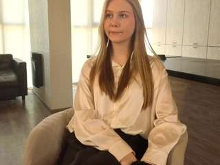 PrimroseGelling nude in Live Sex Cam Girls Room