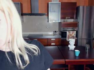 SilverHalloway nude in Live Sex Cam Girls Room