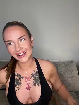 Nikki__Foxx nude strip on cam for live sex video chat