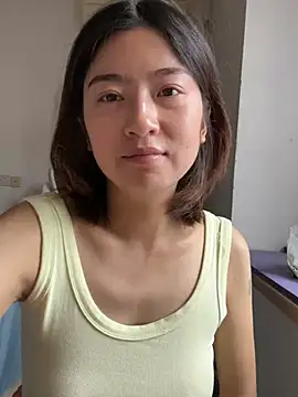 Olivia-l nude strip on cam for live sex video chat